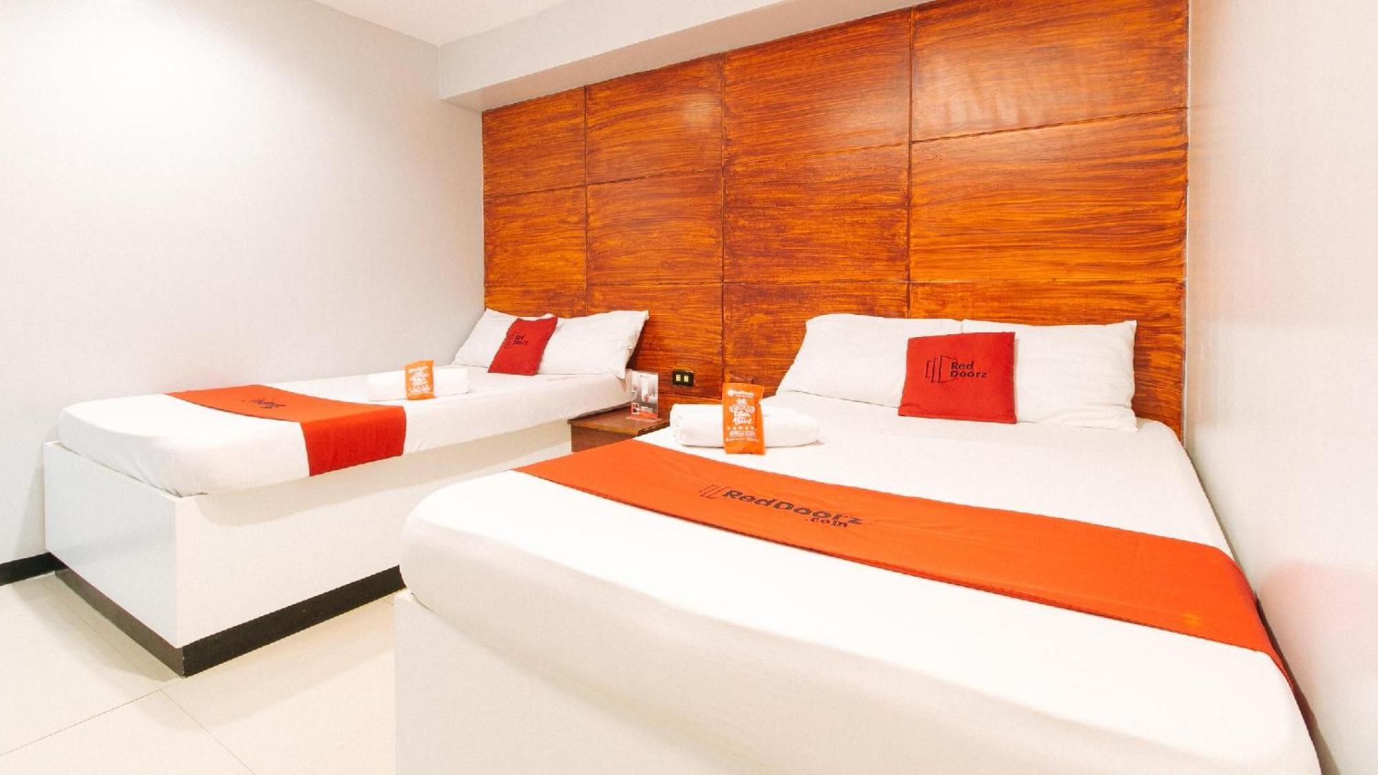 Reddoorz At Homa Resort Hotel Santiago  Kültér fotó