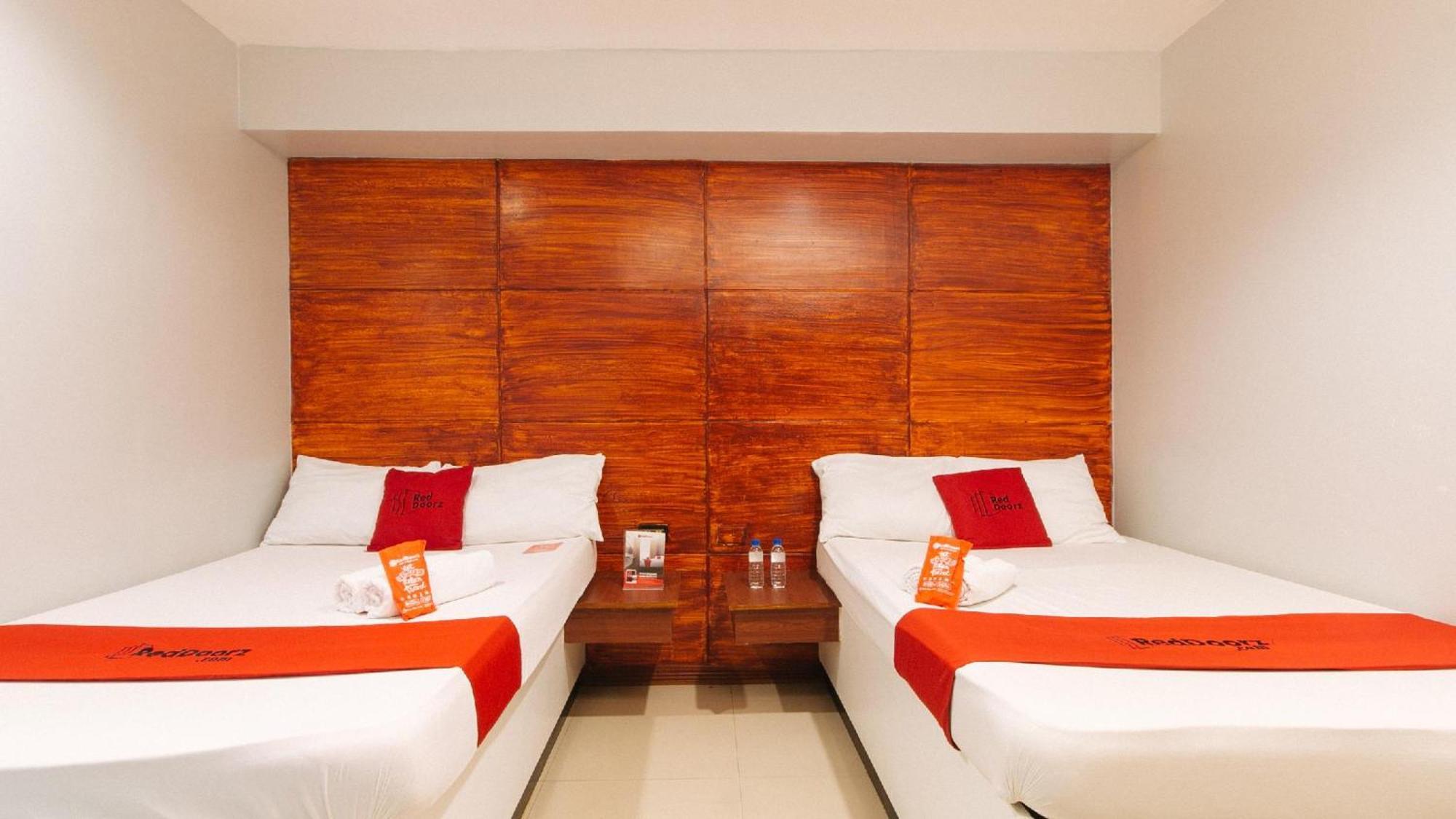 Reddoorz At Homa Resort Hotel Santiago  Kültér fotó
